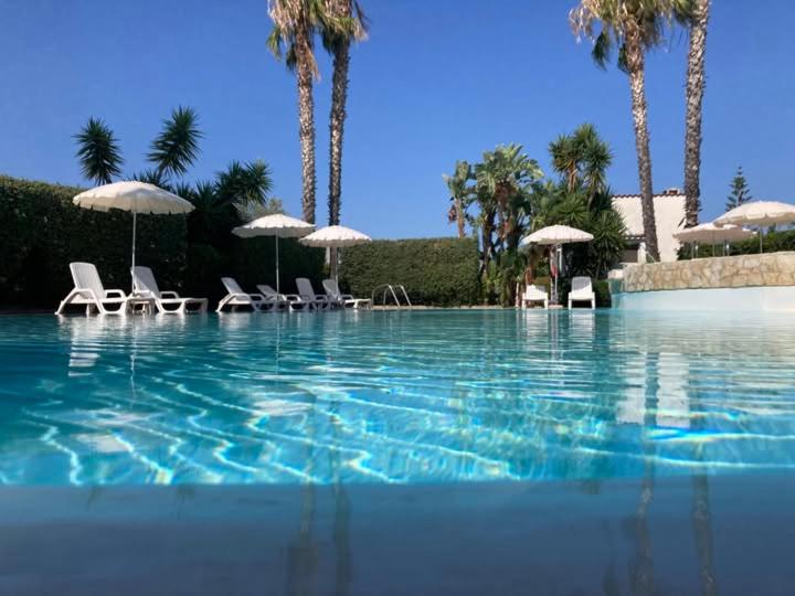 Hotel Magnolia.