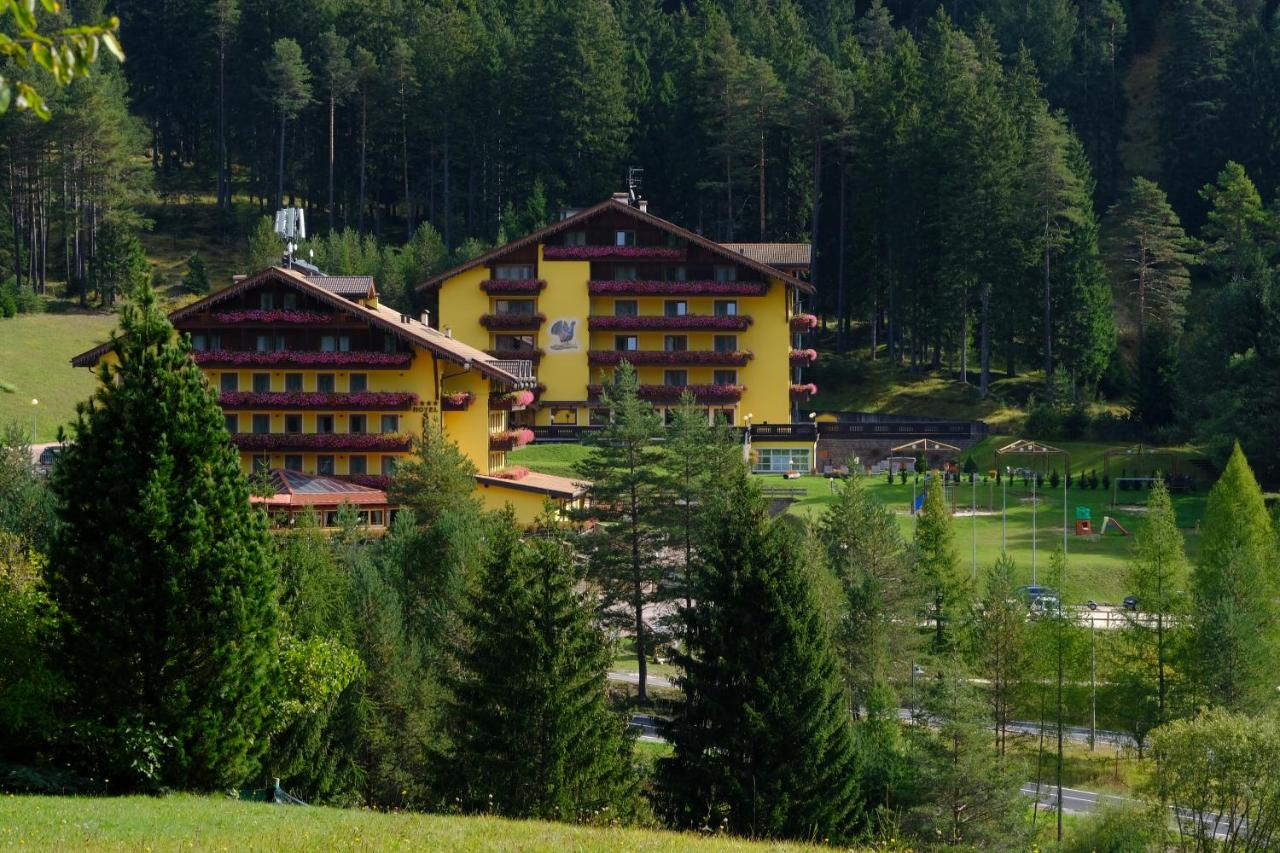 Hotel Shandranj.