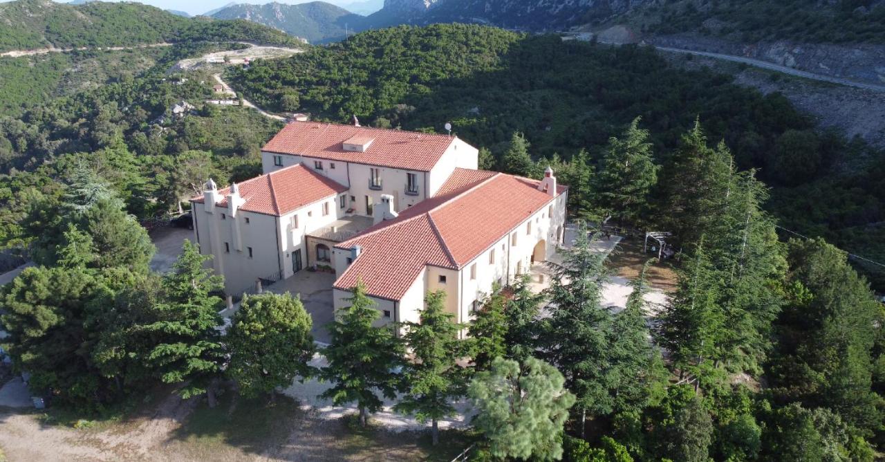 Hotel Gorropu.