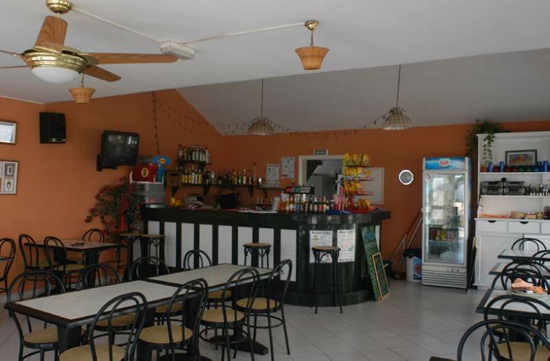 Apartamentos Acuario Sol.