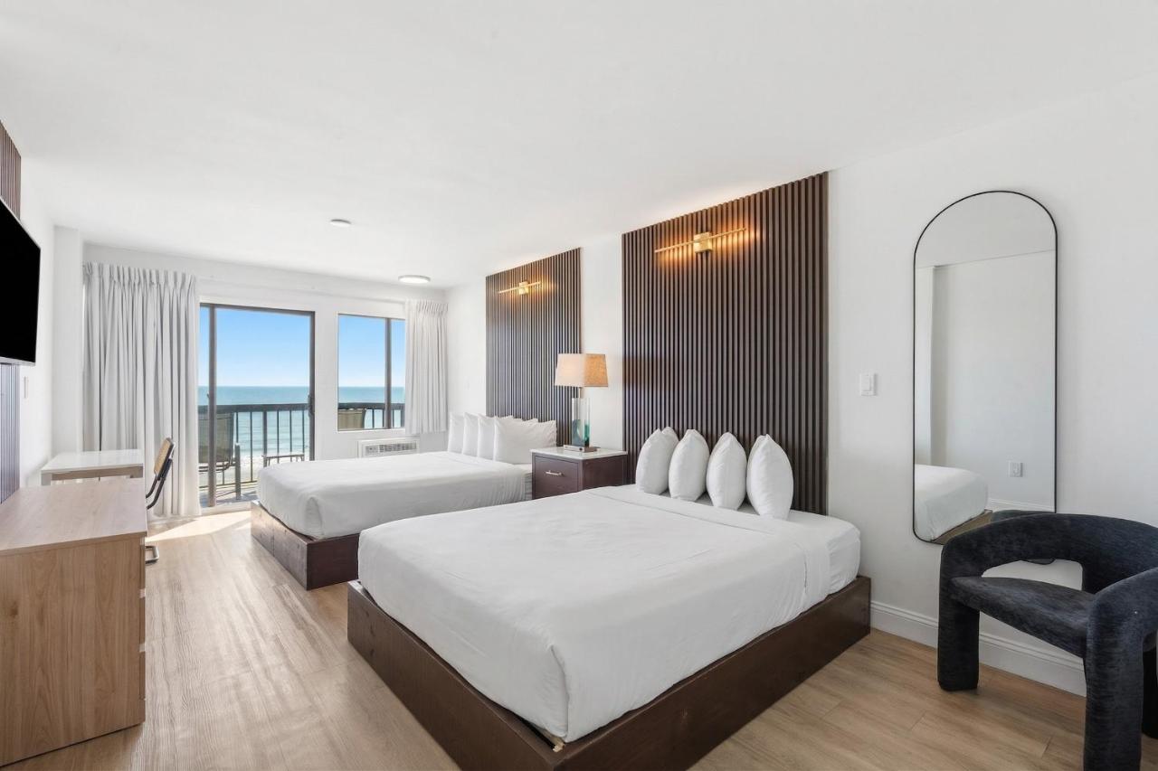 Grand Bay Beach Resort.