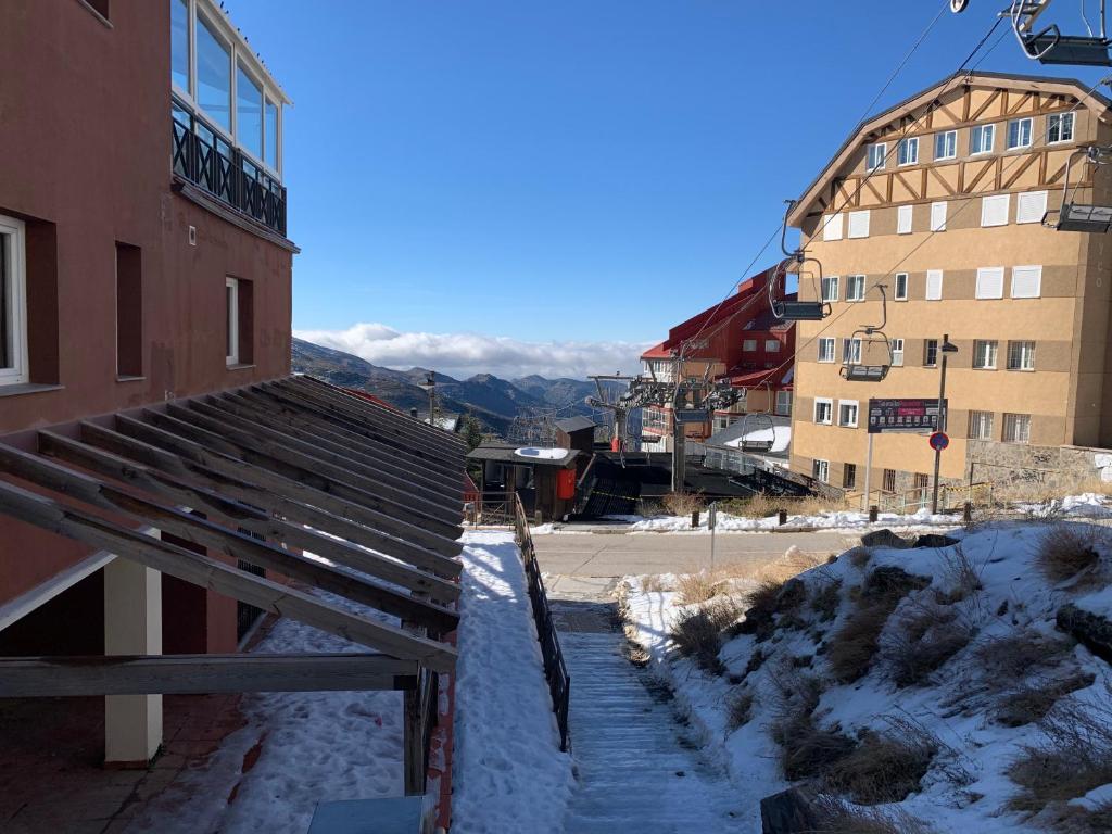 Apartamentos Ski Sabica.