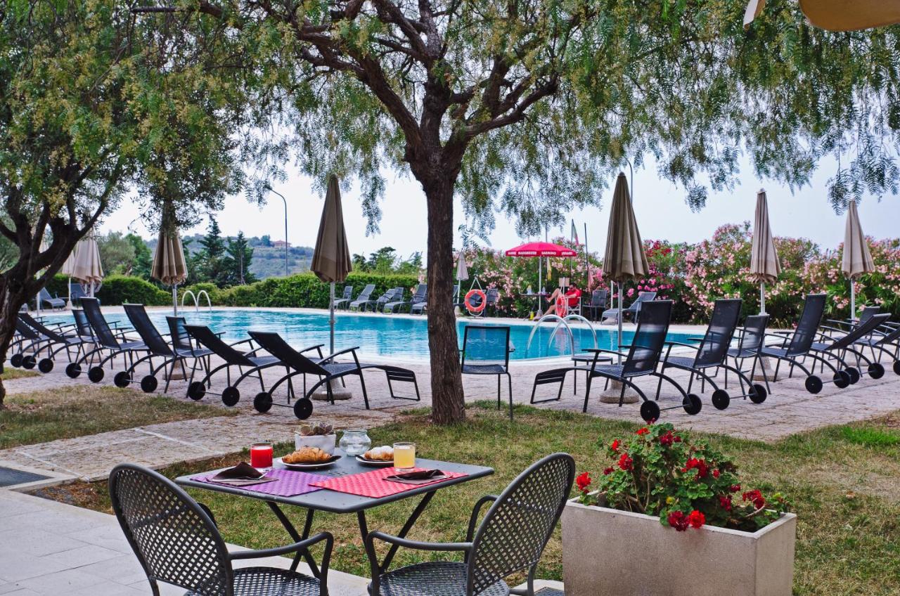 Castellaro Golf Resort.
