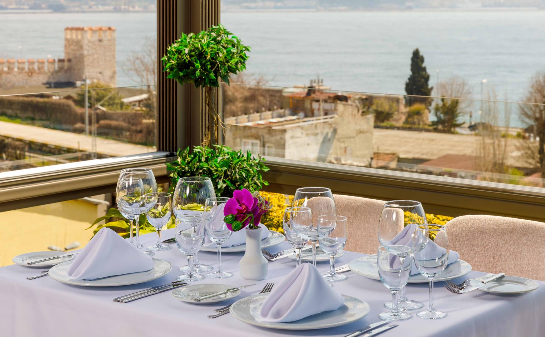 Amiral Palace Hotel image 2