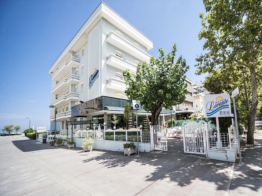 Levante image 3