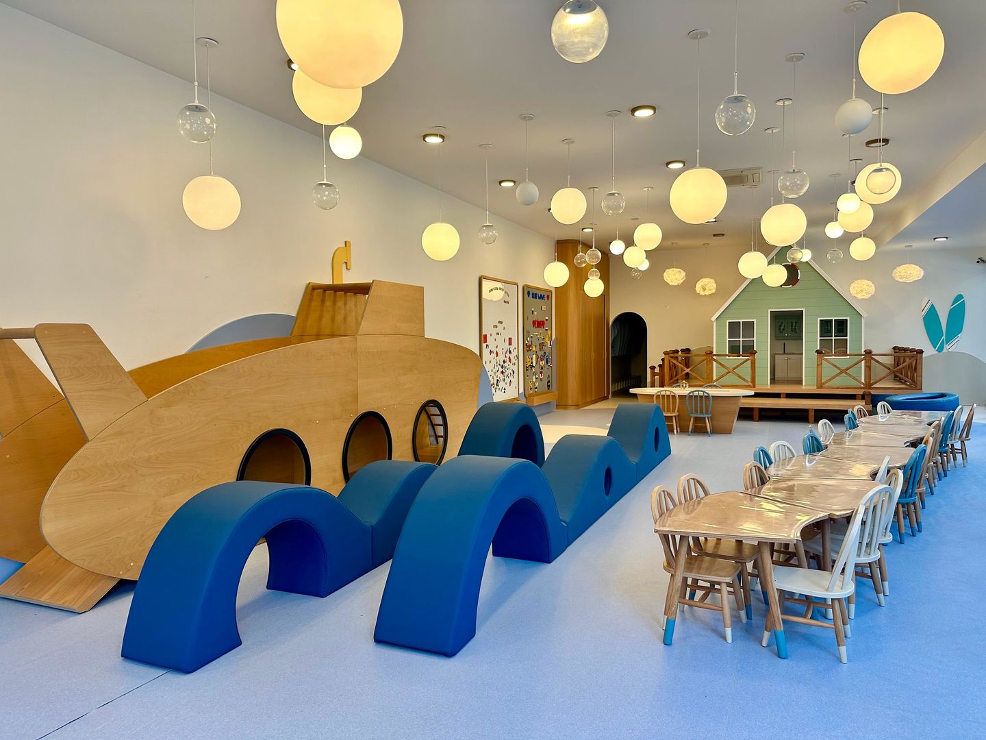 Blue Wave Suite Hotel image 3