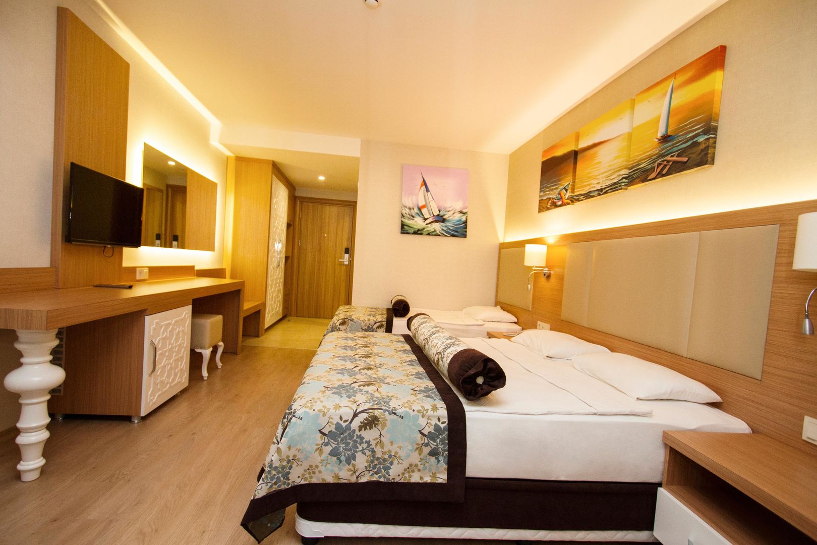 Blue Wave Suite Hotel foto 15