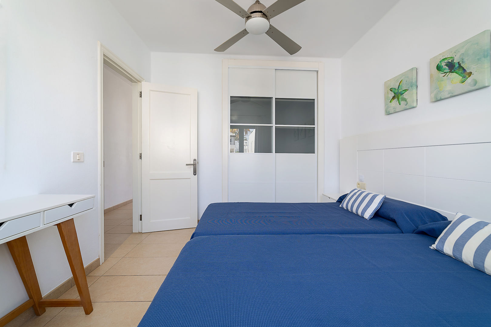 Apartamentos Elena image 1