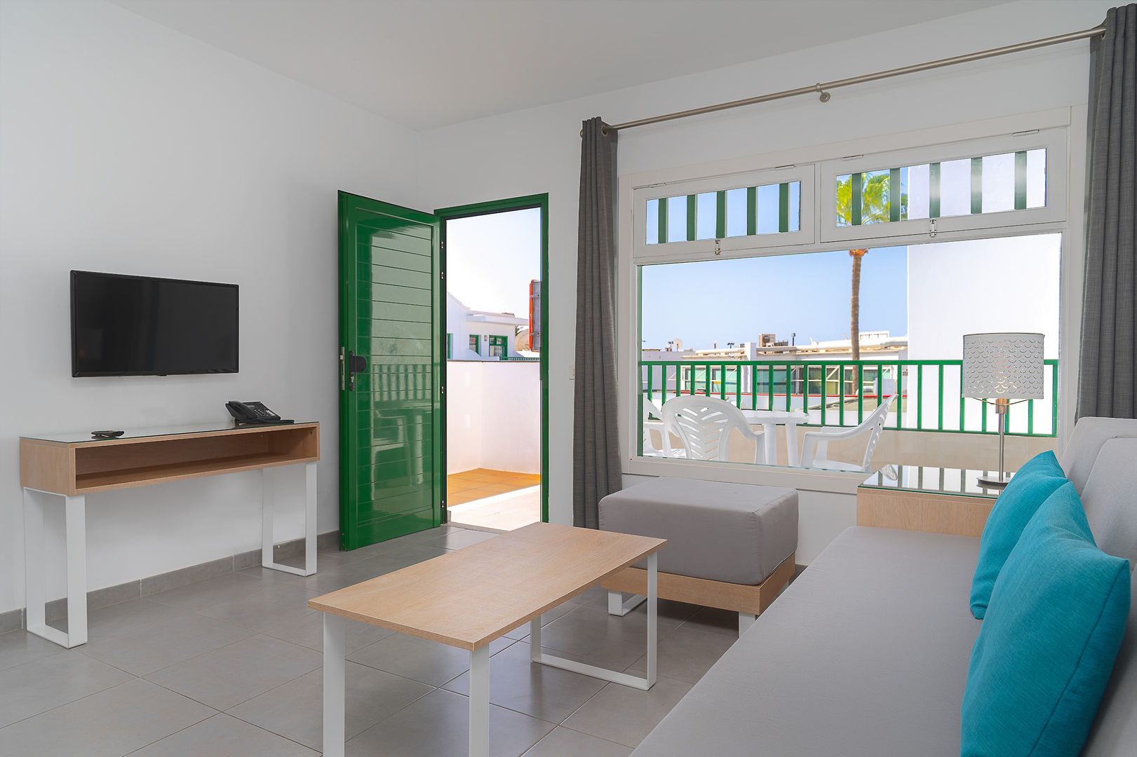 Apartamentos Elena image 2