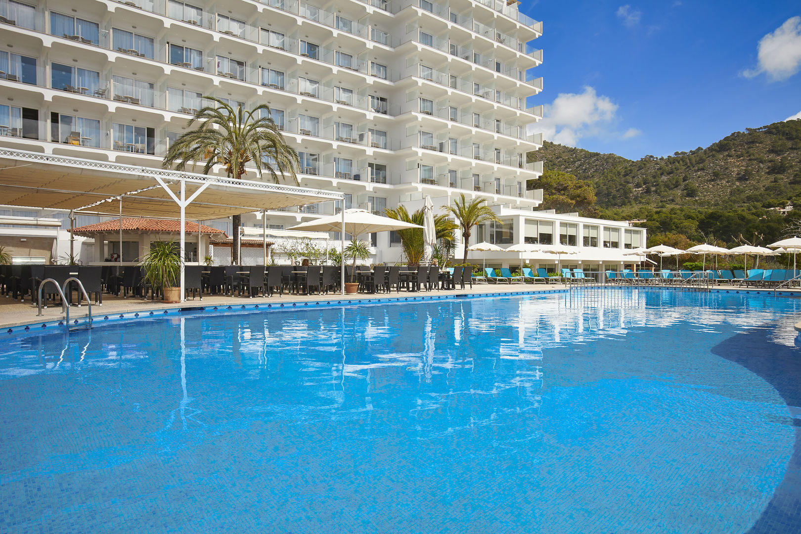 Universal Hotel Castell Royal foto 14