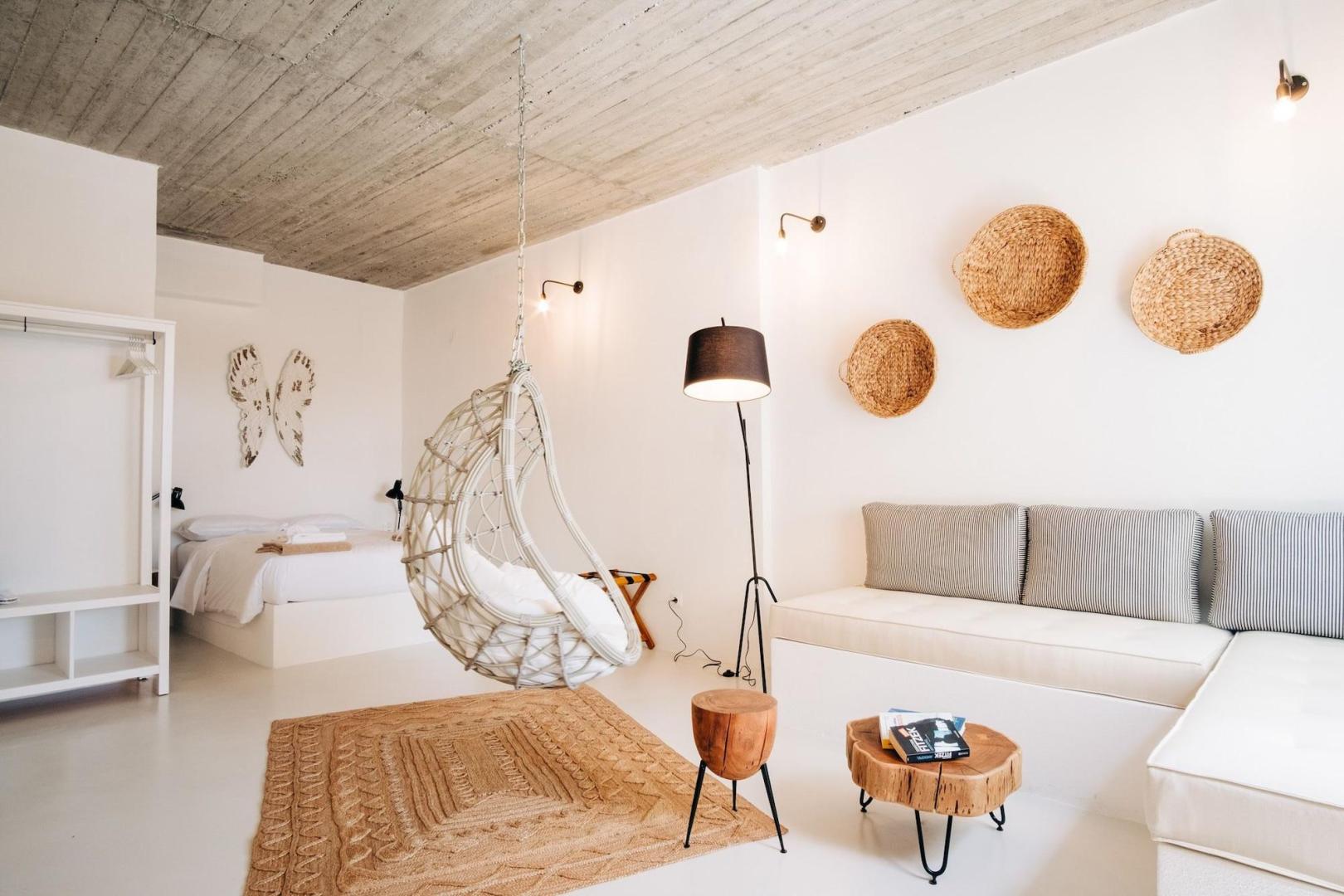 Mesanto Luxury Suites foto 9