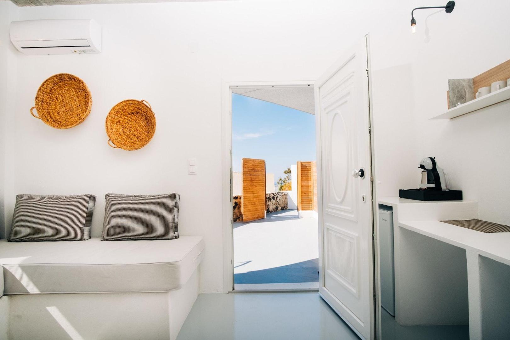 Mesanto Luxury Suites foto 25