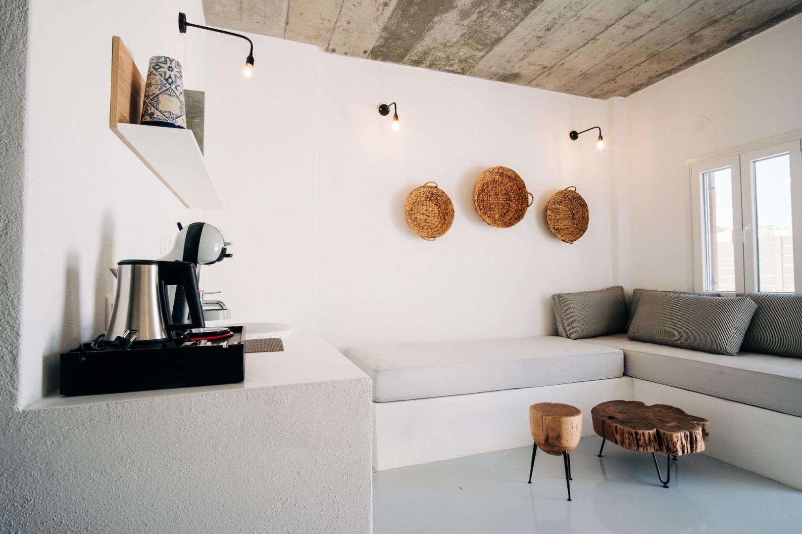 Mesanto Luxury Suites foto 26