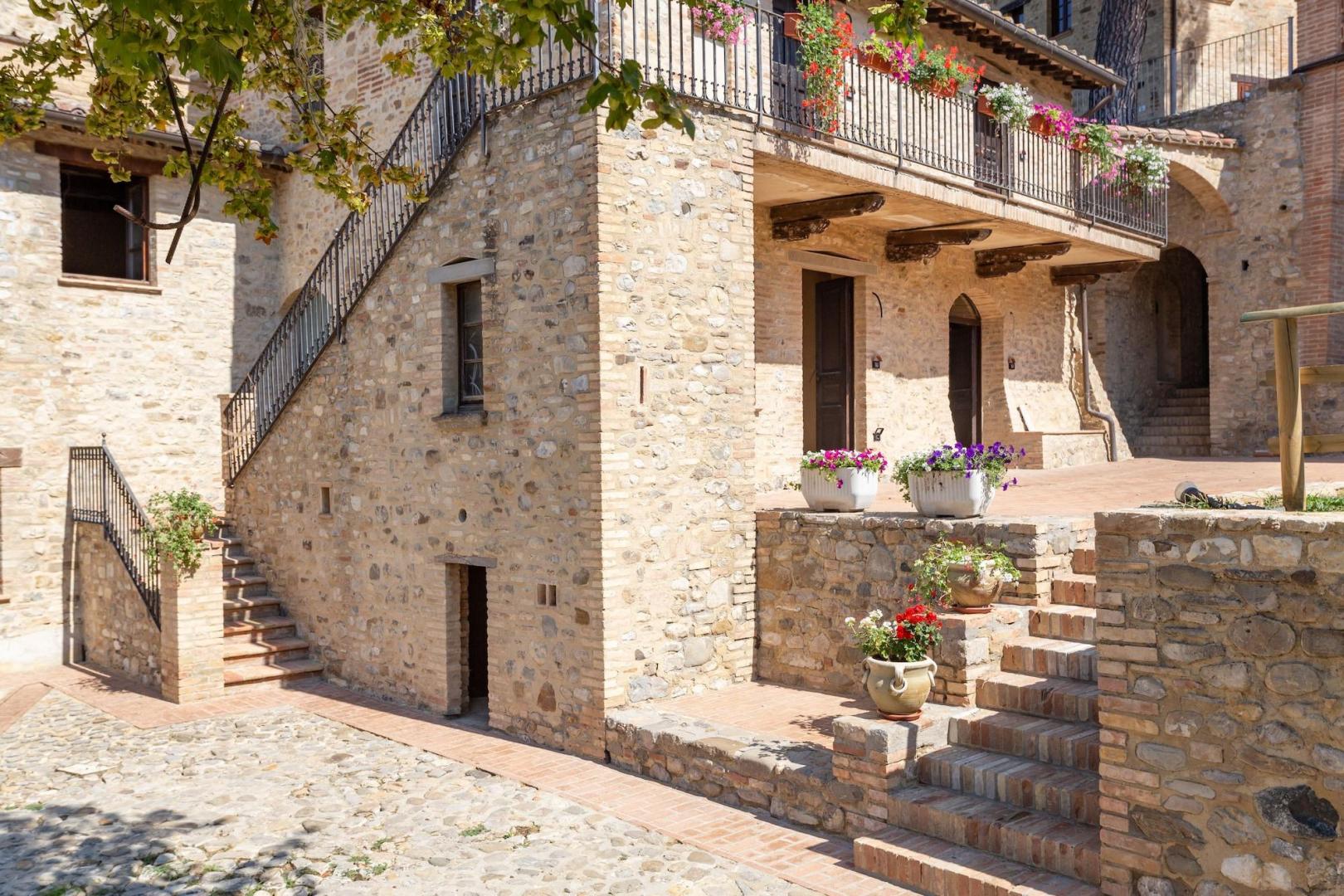 Borgo Pulciano foto 12