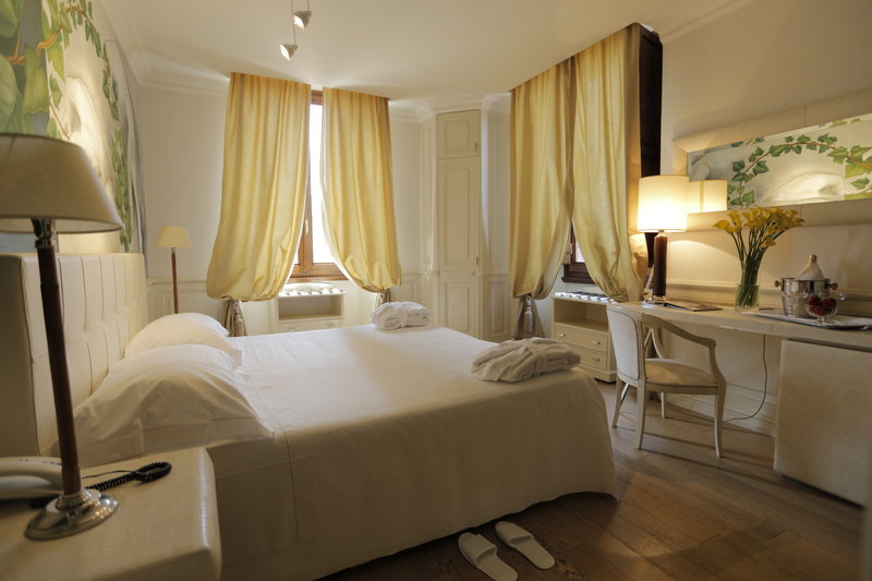 Grand Hotel Cavour.