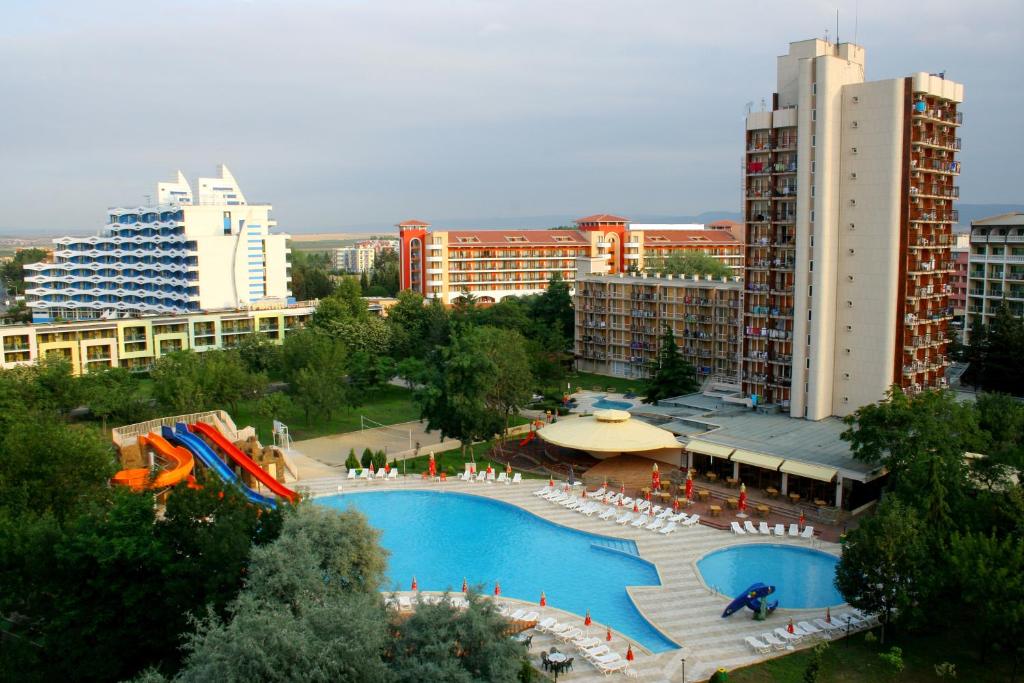 Main image