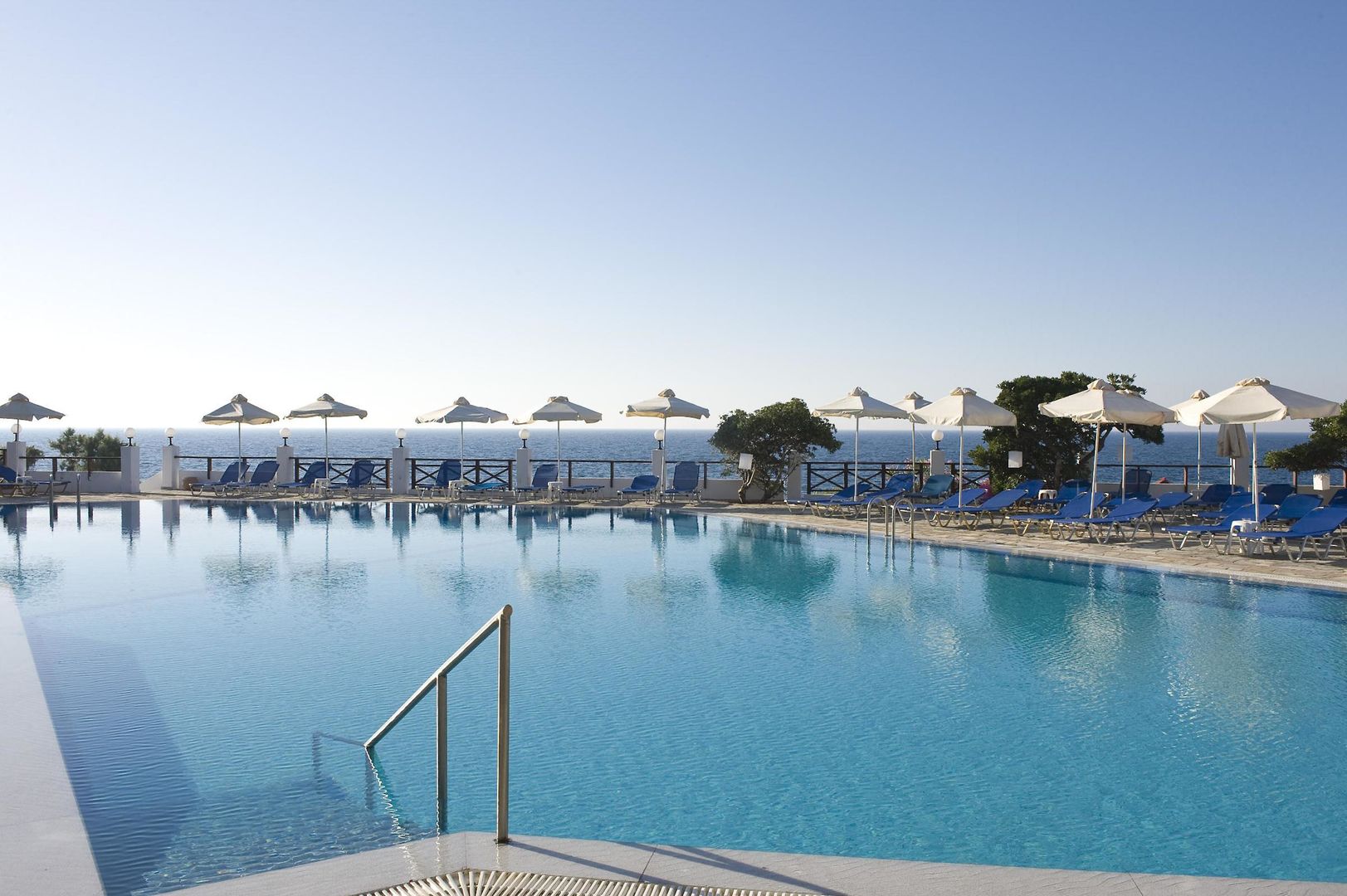Maritimo Beach Hotel foto 9
