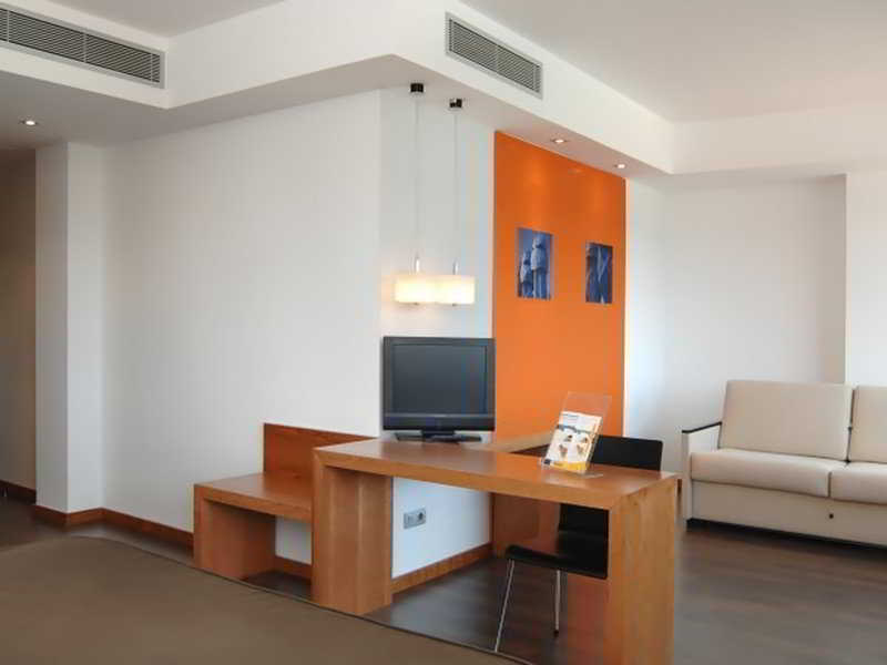 AS Hoteles Porta de Barcelona image 1