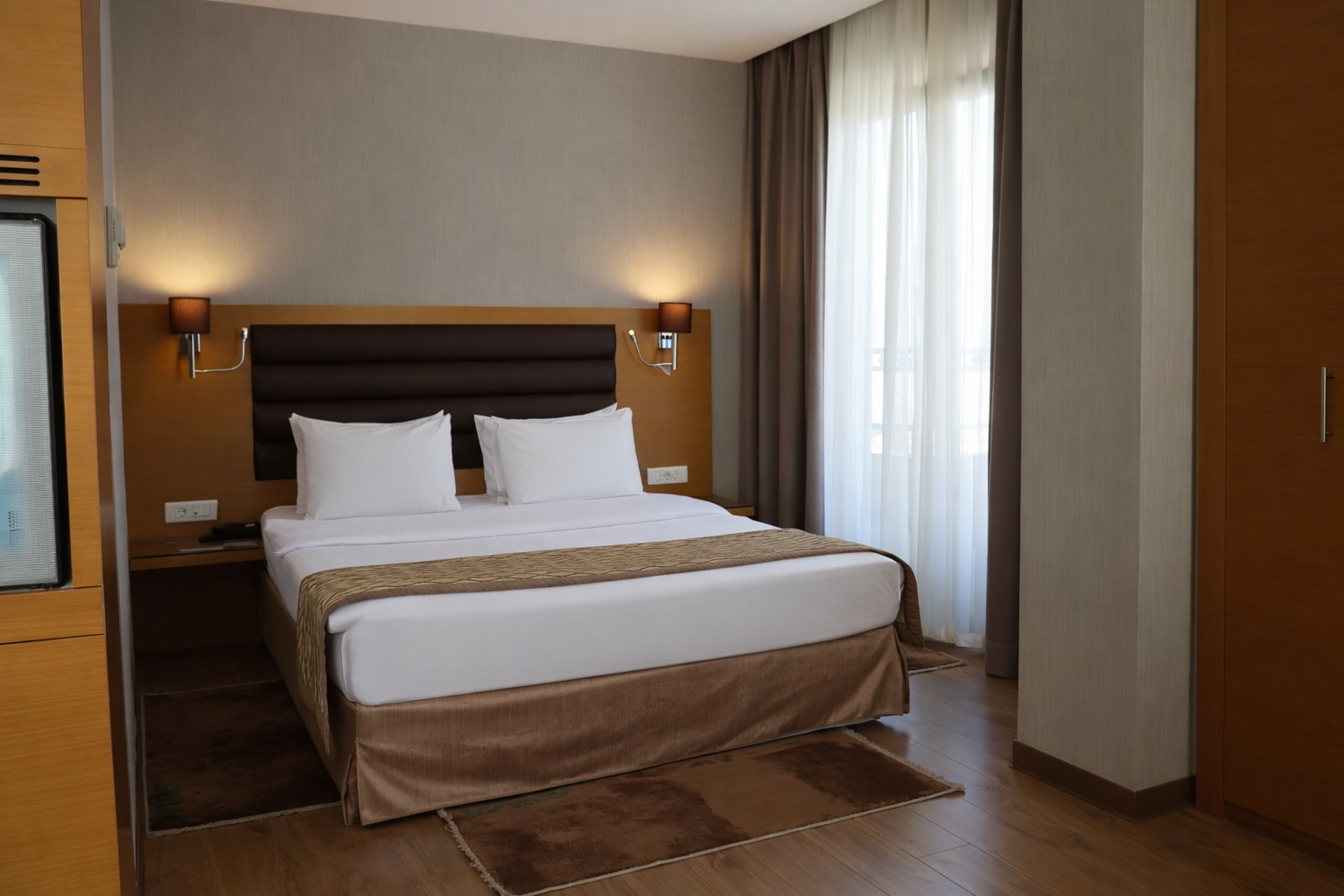 Riva Hotel Taksim image 1