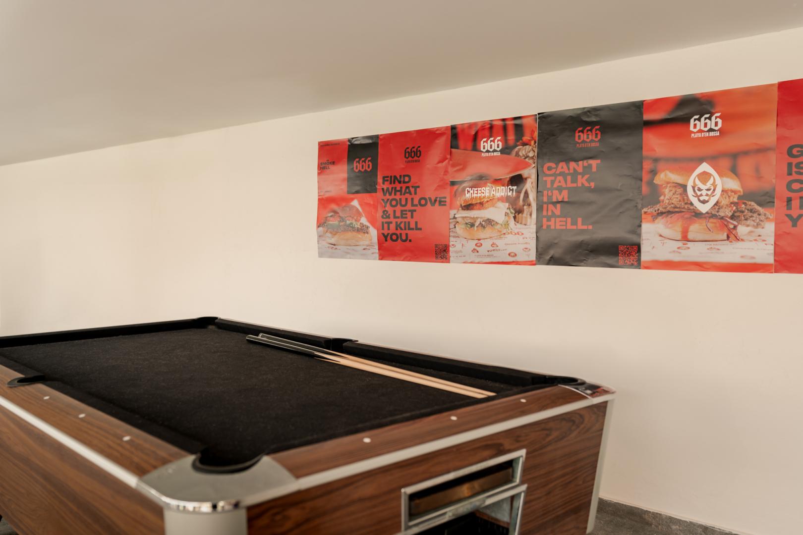 Ryans Ibiza Apartments image 3