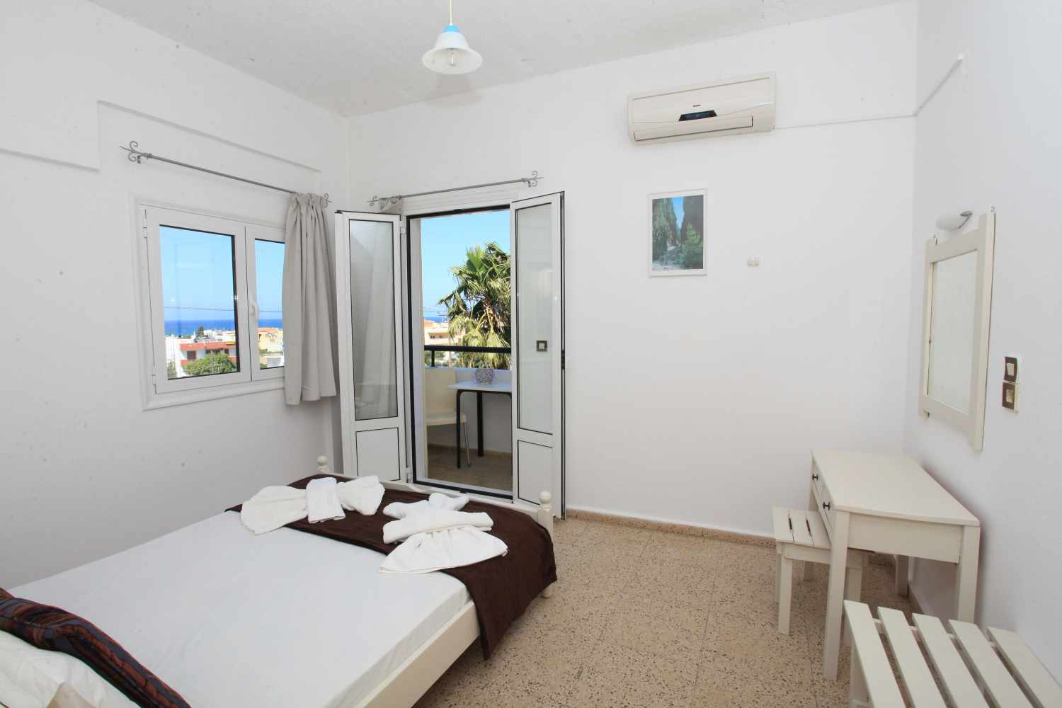 Iraklis Apartments foto 10