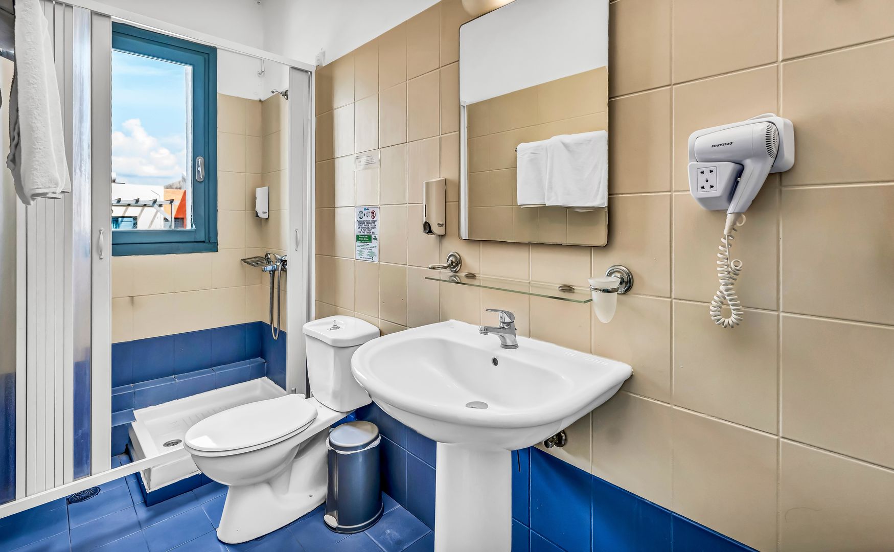 Marilisa Hotel image 2