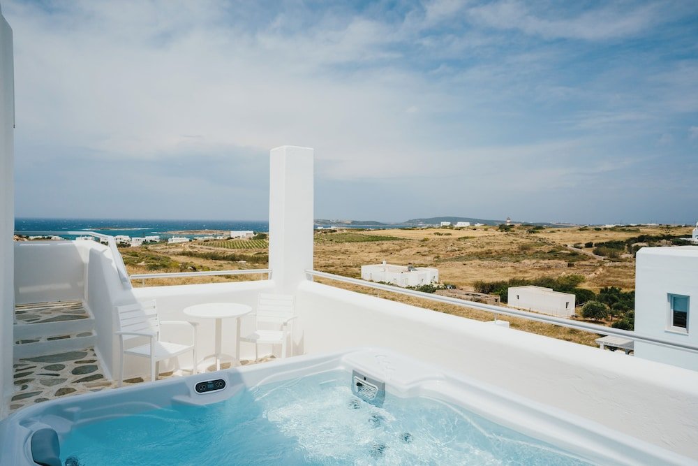 Mr & Mrs White Paros foto 39