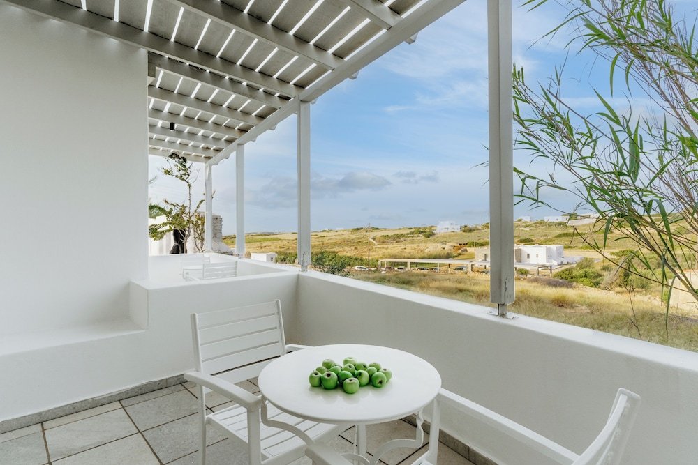 Mr & Mrs White Paros foto 41