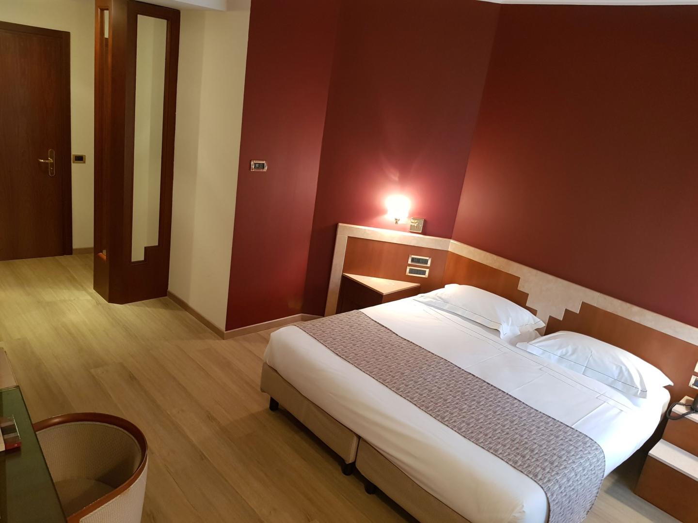 Astra Hotel foto 9