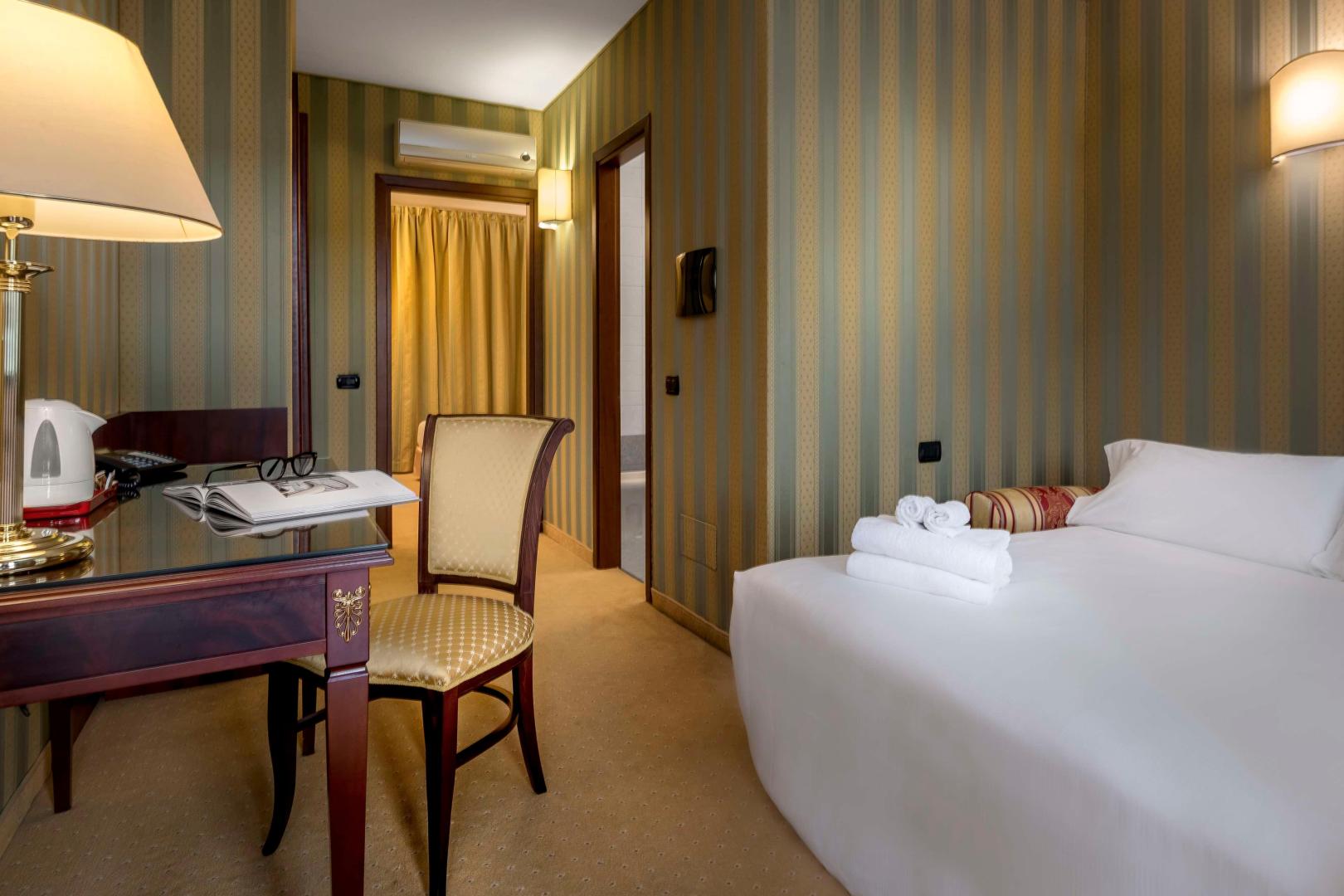 Best Western Hotel Cavalieri della Corona image 1