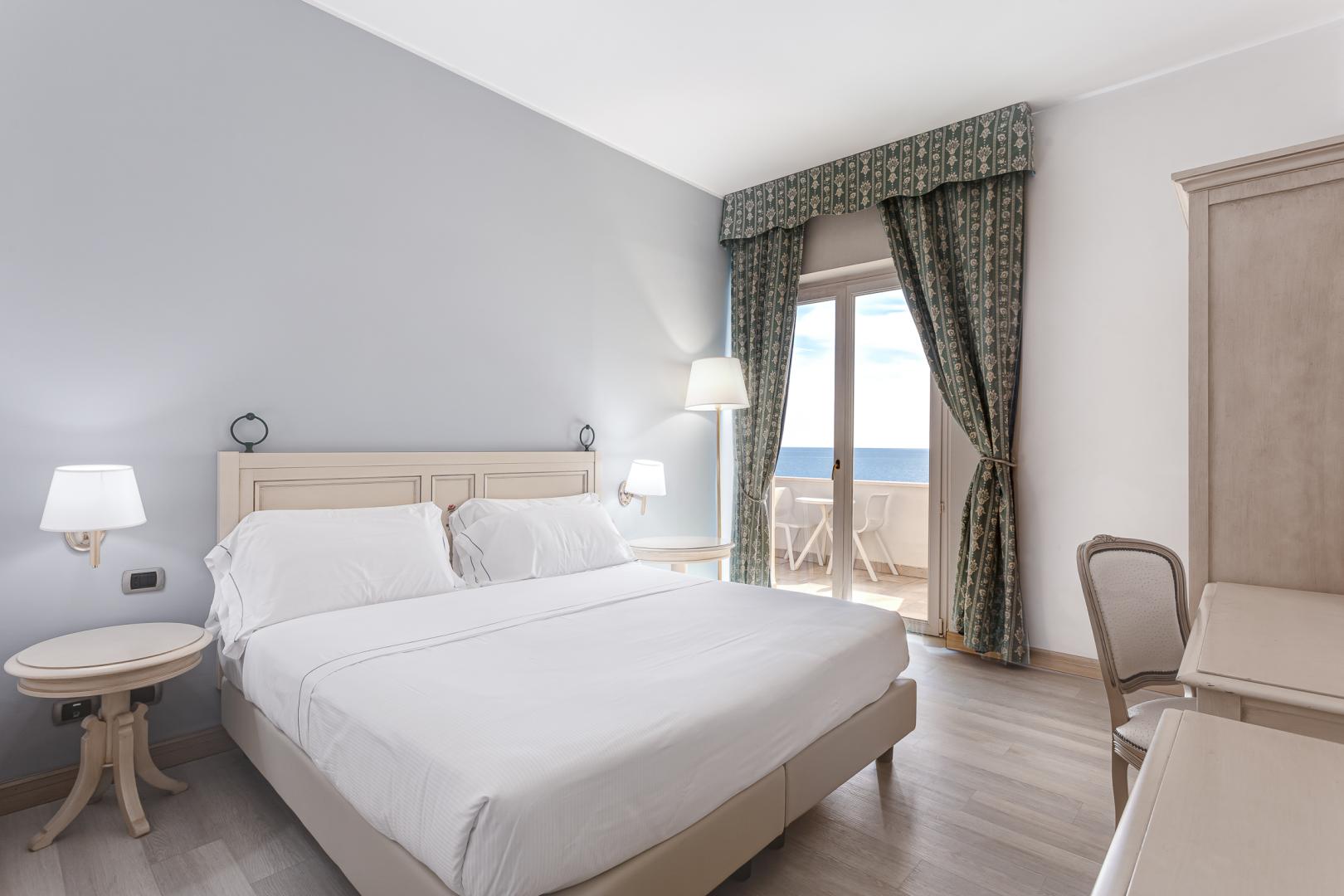 Hotel & Residence Cavalluccio Marino image 1