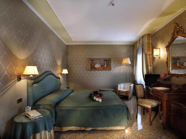 Hotel Colombina in Venice - foto 5
