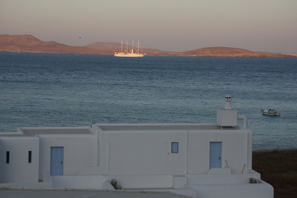 Manoulas Beach foto 18