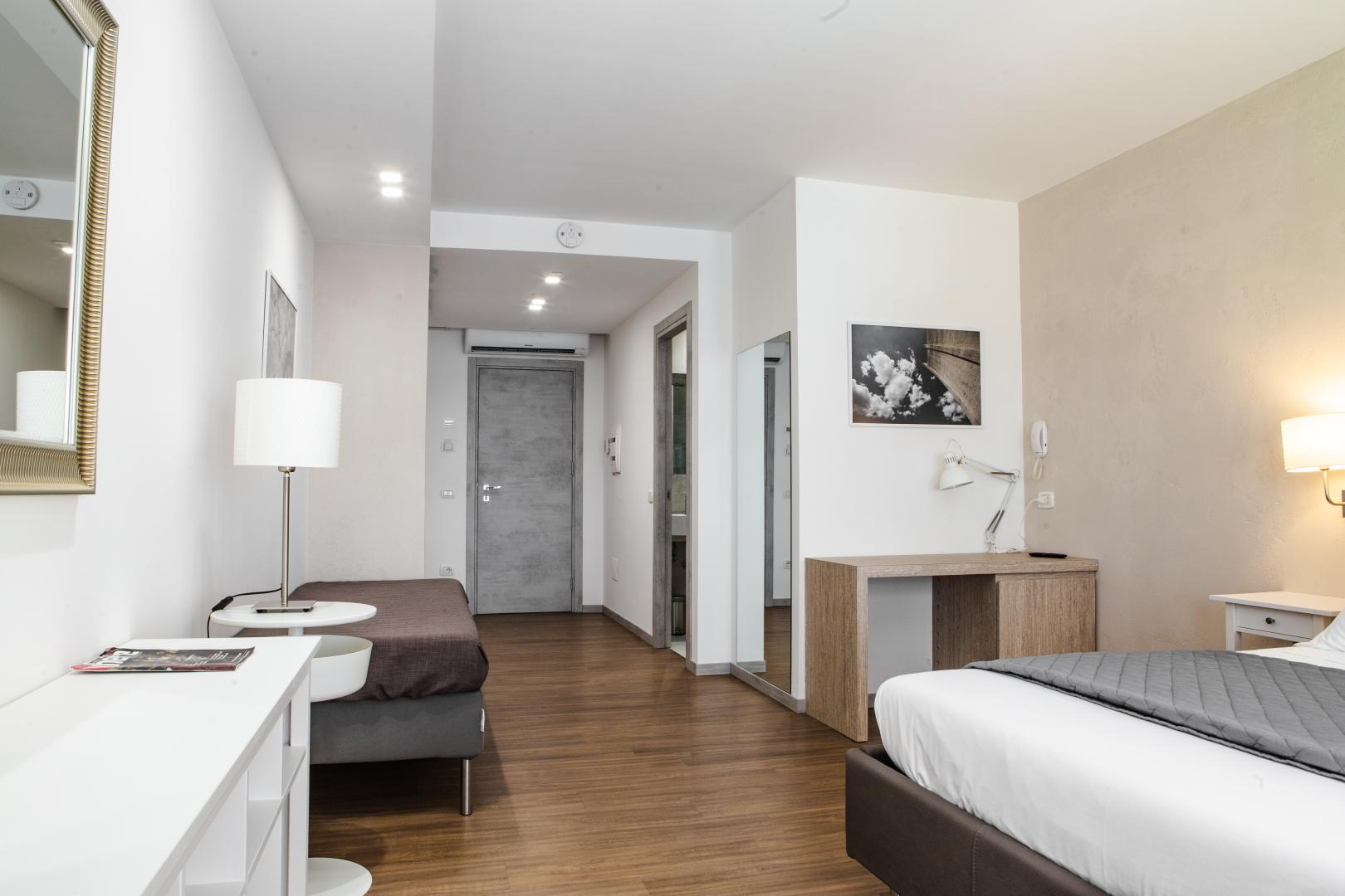 Prestige Rooms Chiaia foto 18