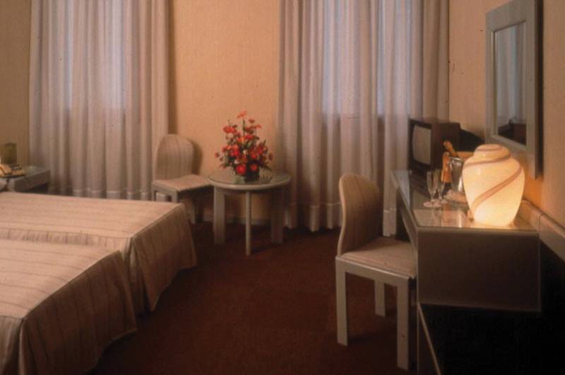 BW Premier Collection CHC Continental Venice image 3