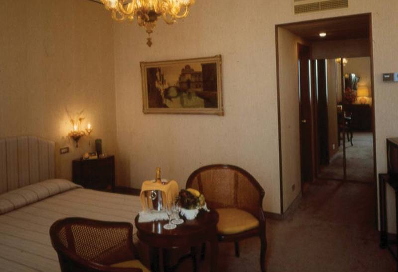 BW Premier Collection CHC Continental Venice image 2