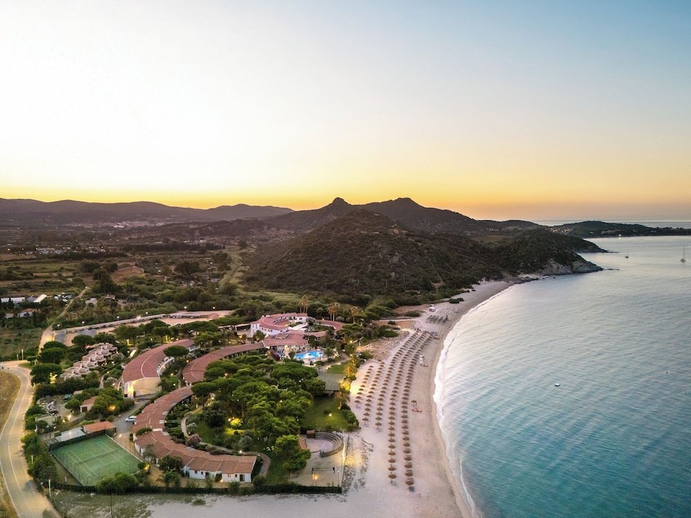 Resortoverzicht — Hotel & Residence Cormoran