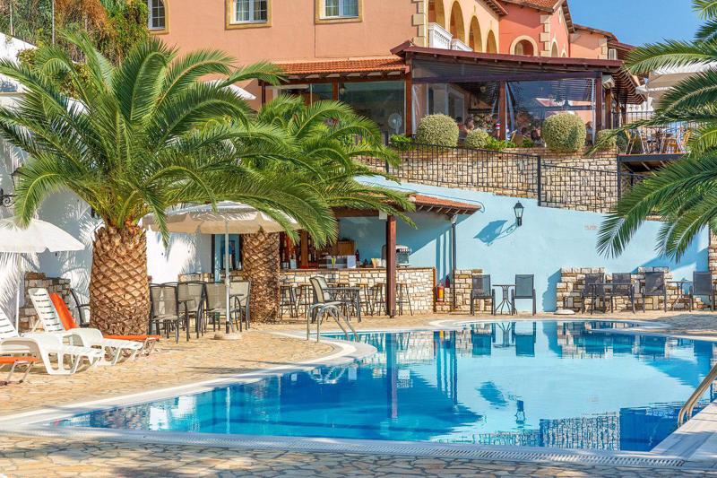 Lido Corfu Sun Hotel in Benitses - foto 2