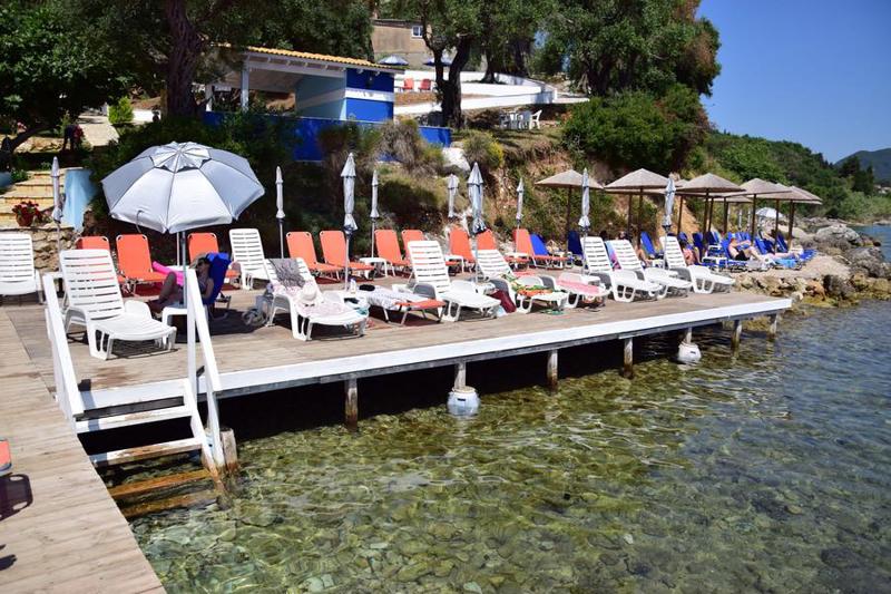 Lido Corfu Sun Hotel in Benitses - foto 4