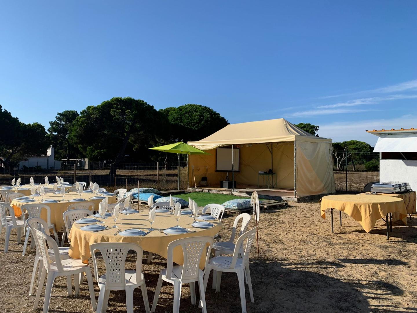 Sublime Sun and Van, By Meco Stays foto 12