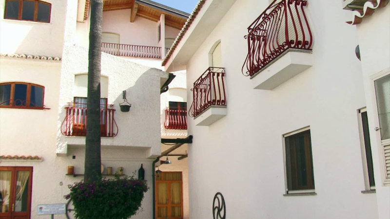 Costa Azzurra image 2
