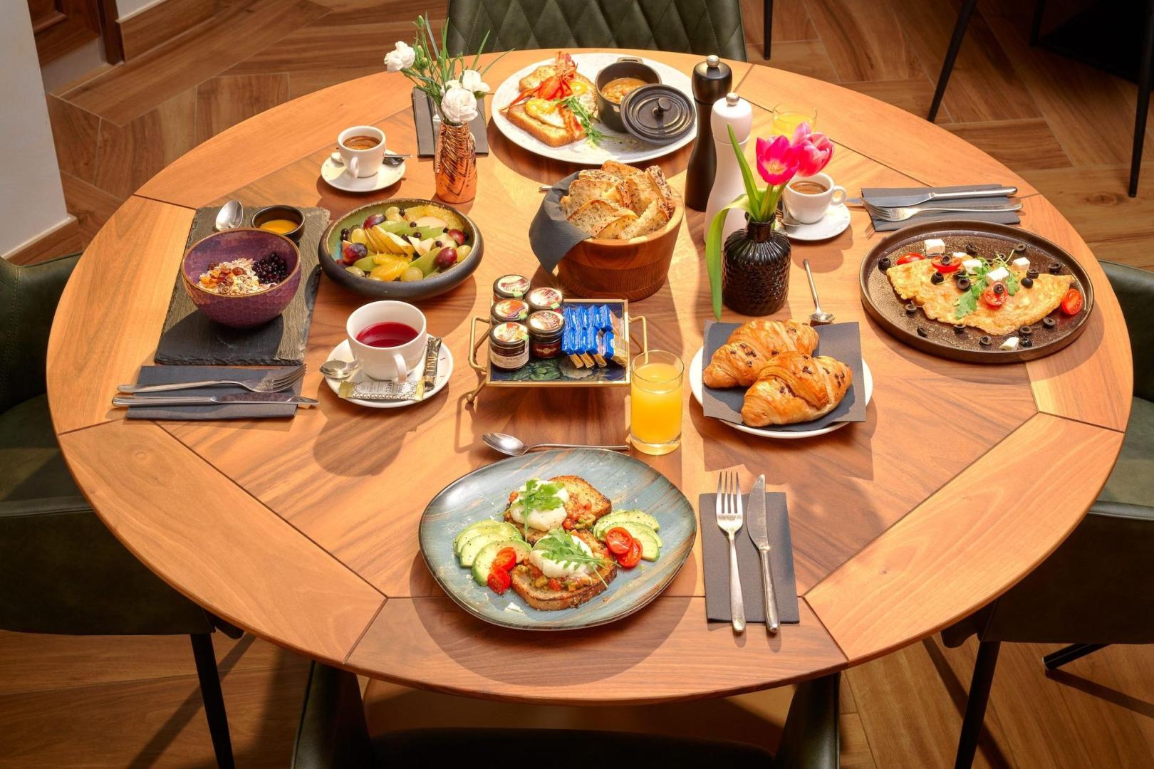 Ontbijtbuffet — Time Hotel