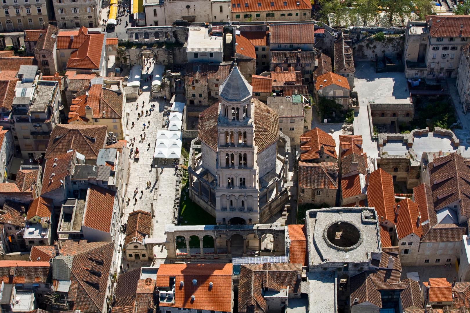 Zeezicht vanaf het balkon — Apartments For You In Split