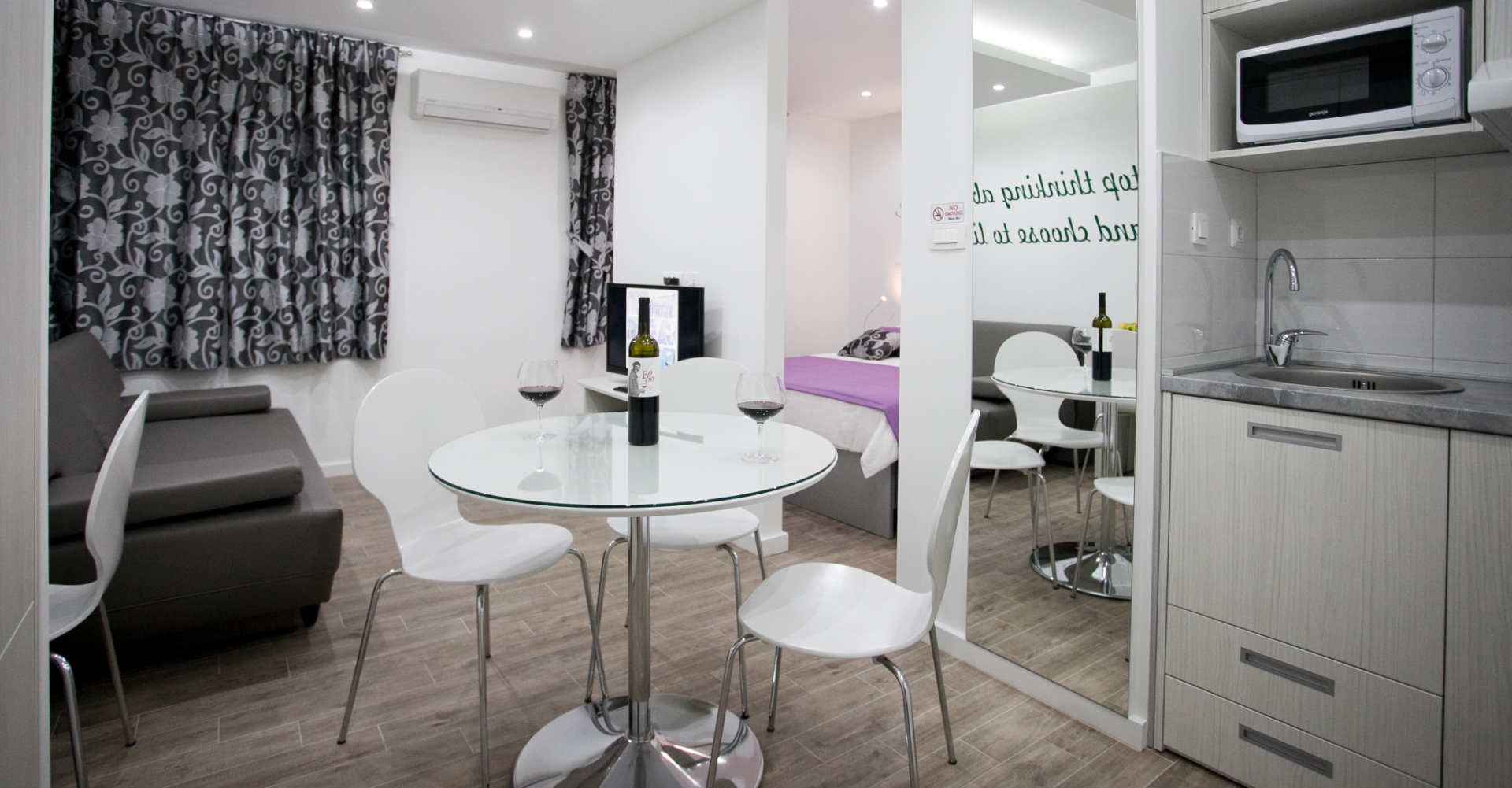 Marmeren badkamer — Apartments For You In Split