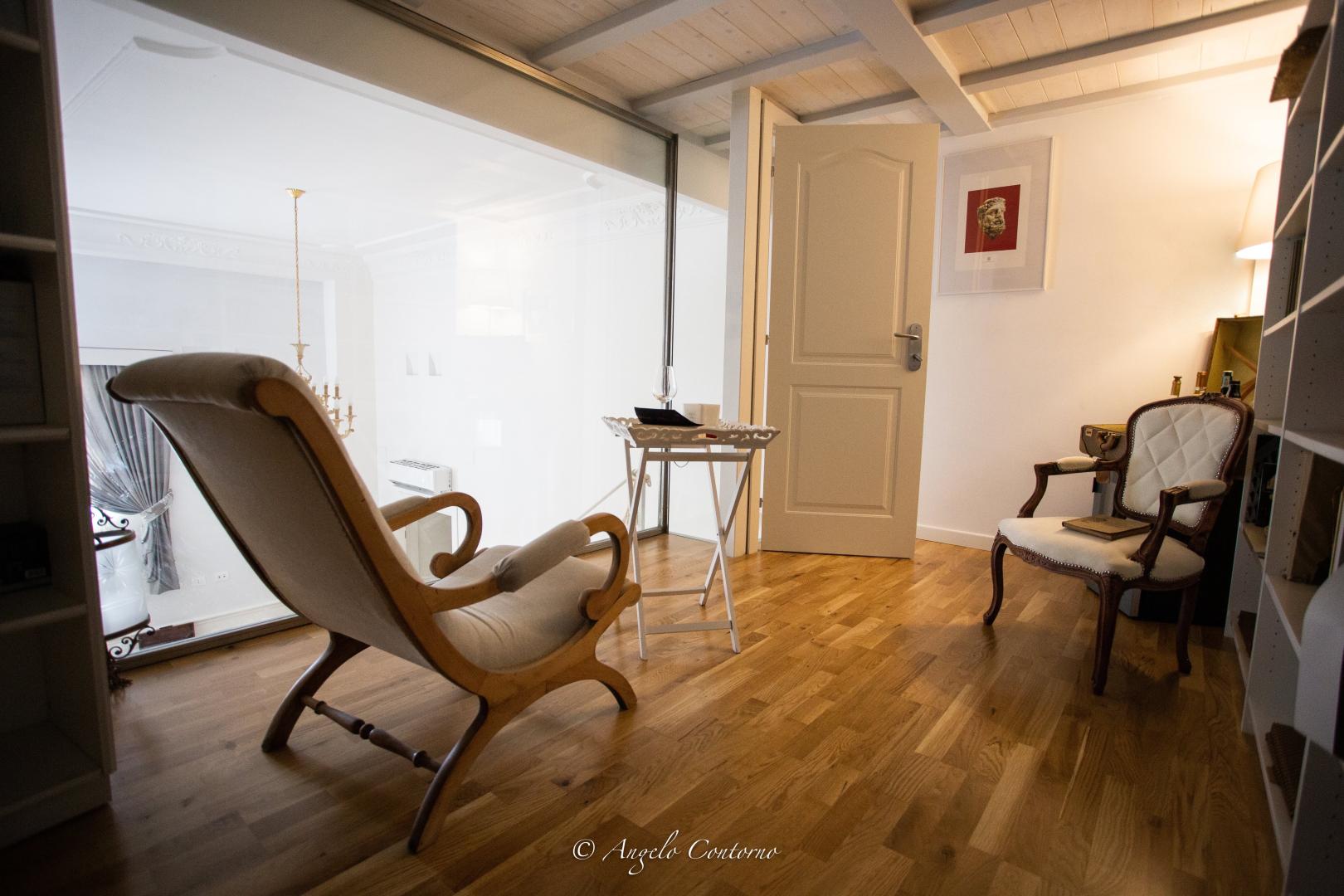 Palazzo Del Poeta Dimora Contemporanea foto 6