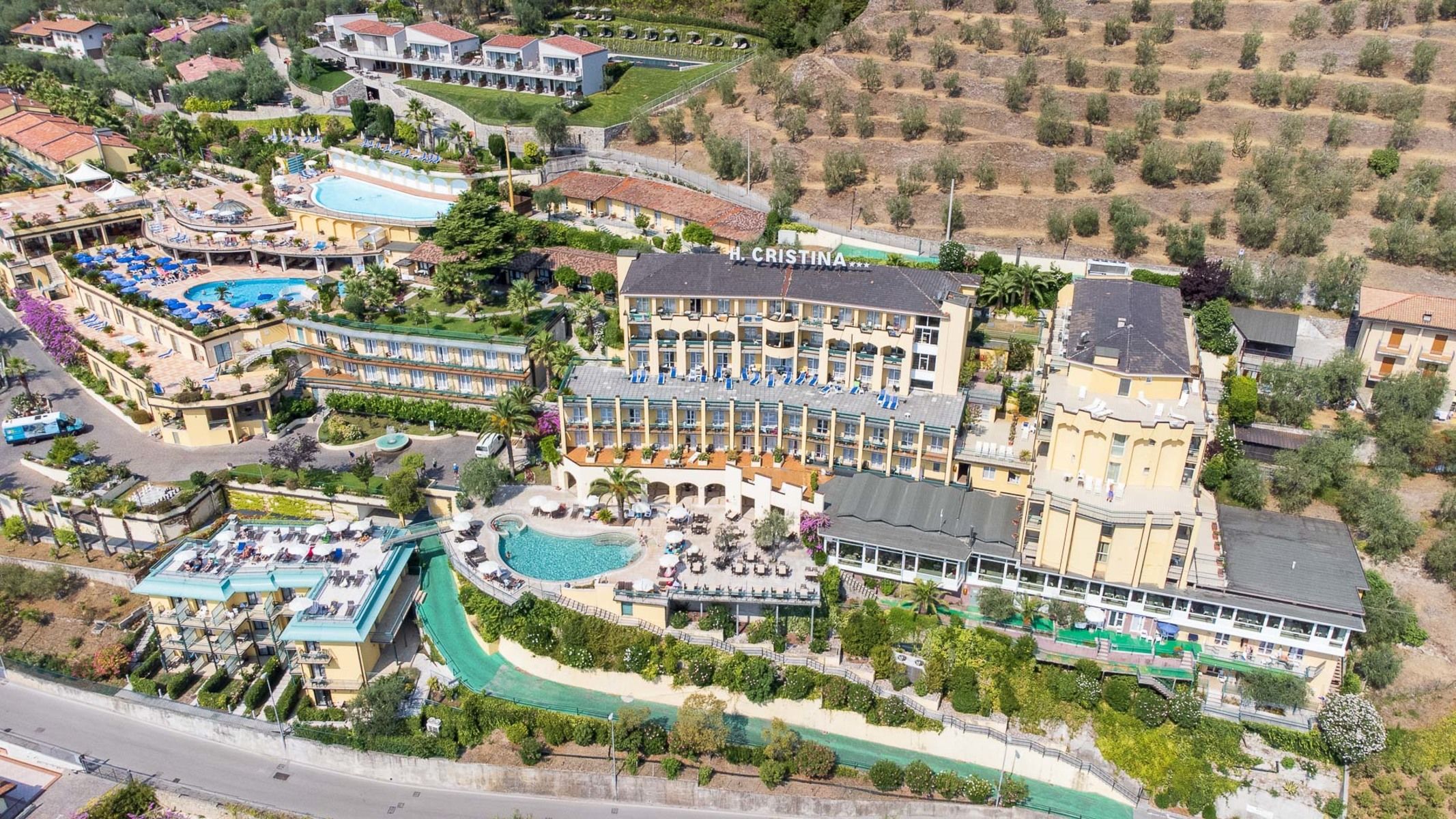 Hotel Cristina image 2