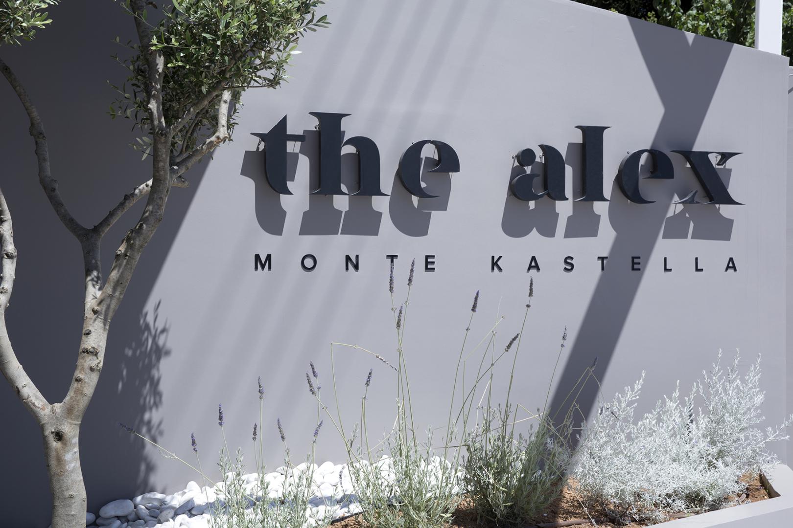 The Alex foto 30