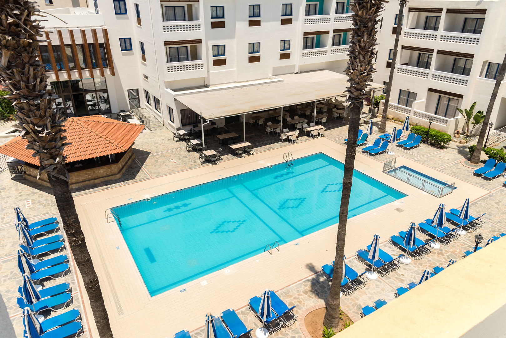 Kefalos Damon Hotel Apartments, Paphos