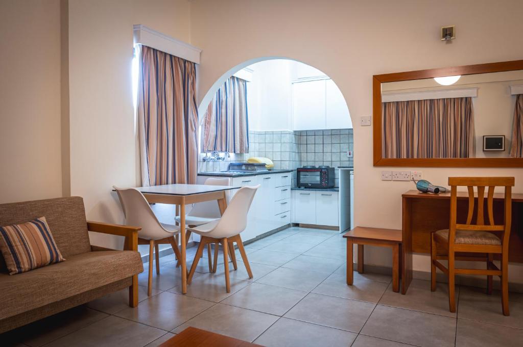 Kefalos Damon Hotel Apartments foto 21