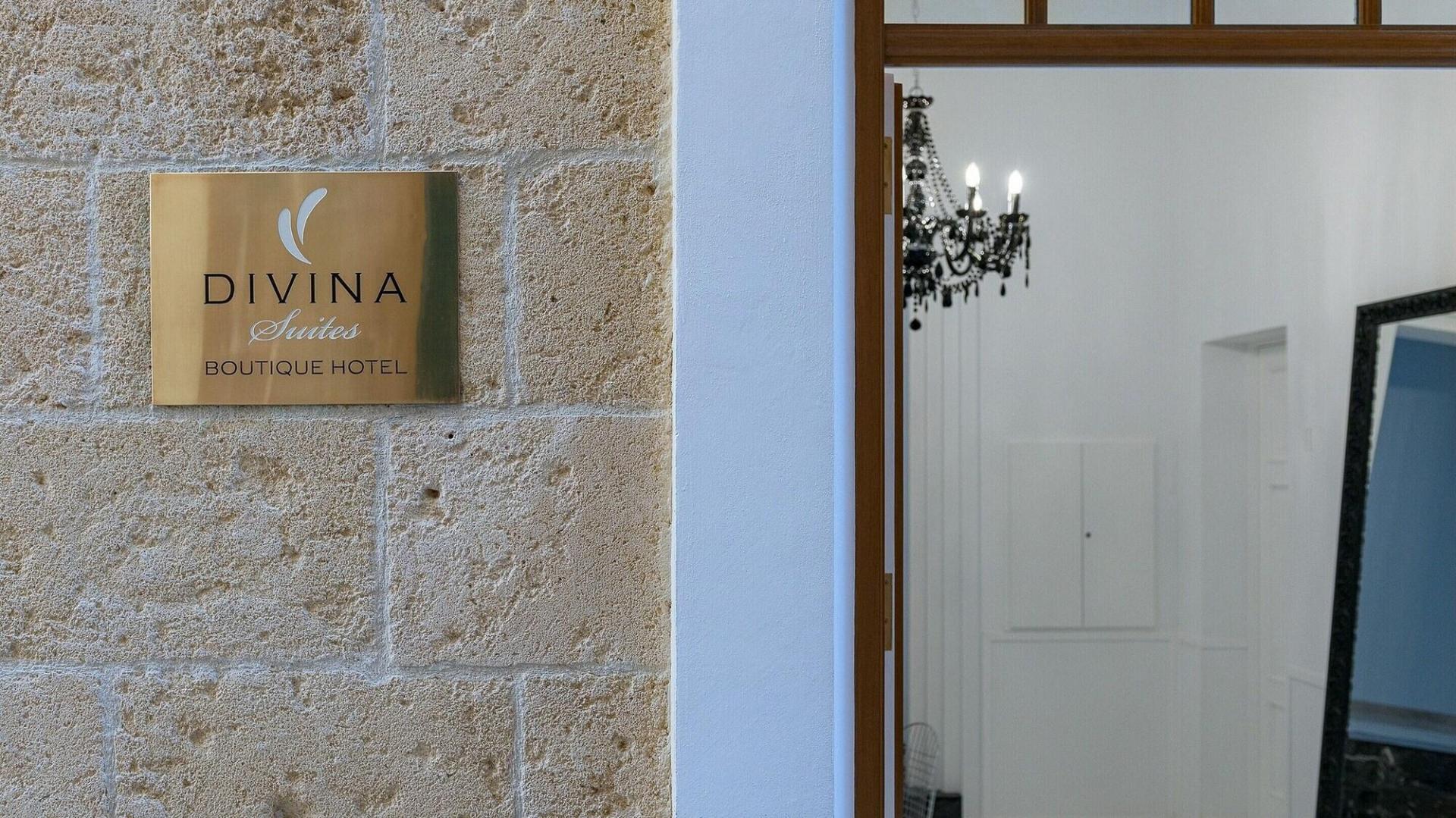 Divina Suites foto 12